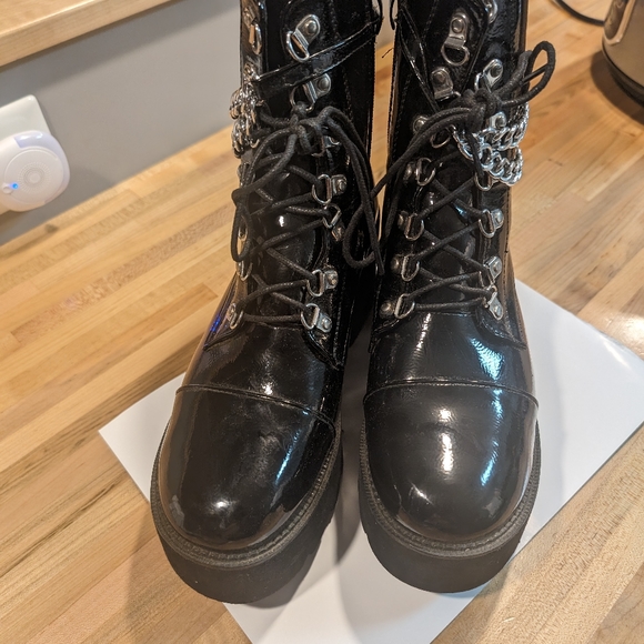 Patten leather platform boots - Picture 4 of 7